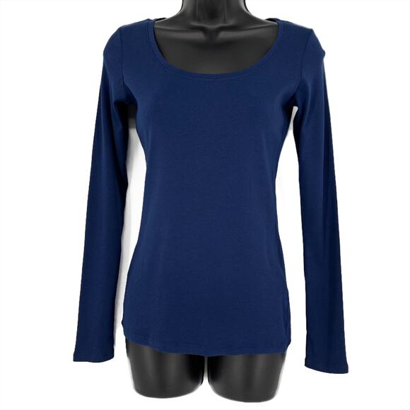 Cuyana Long Sleeve Open Neck Tee in Navy Blue Size X-Small - Picture 3 of 8